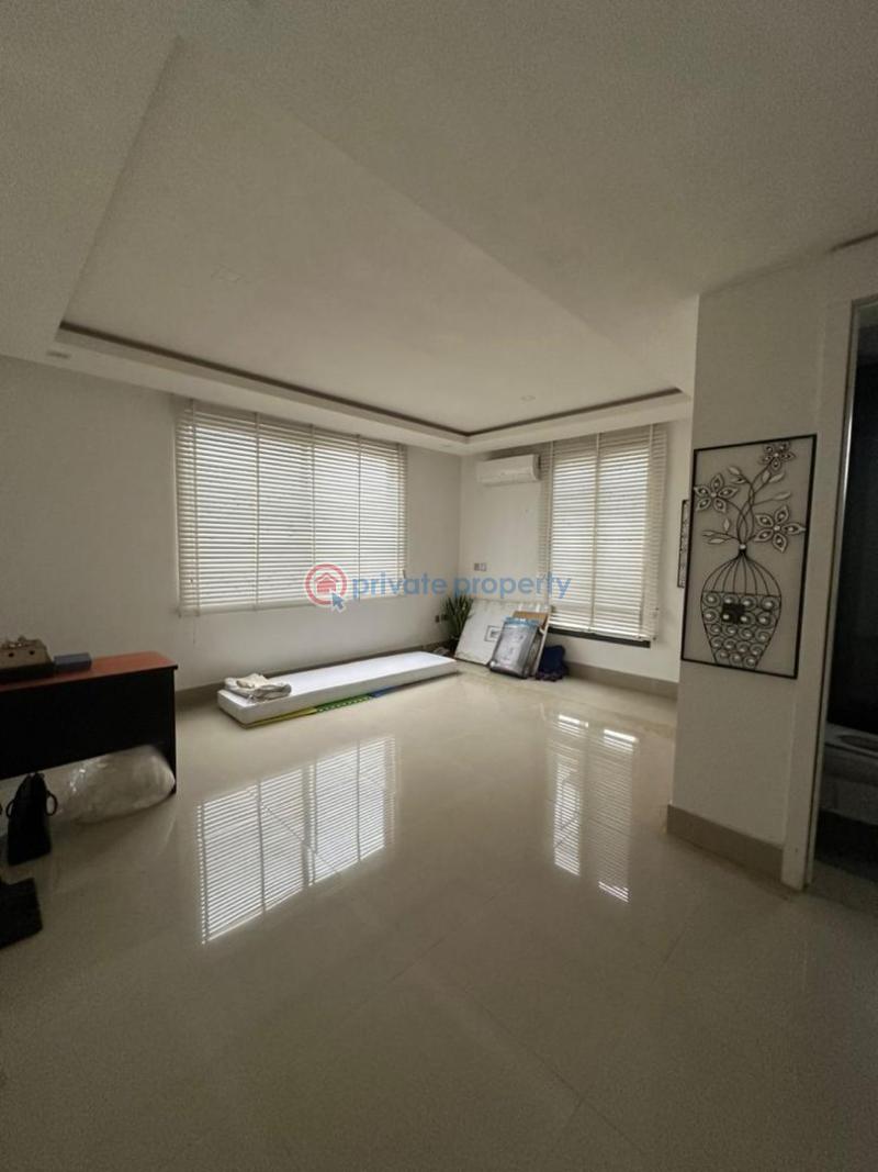 1 bedroom Flat & Apartment For Sale Lekki Phase 1 Lagos - 4