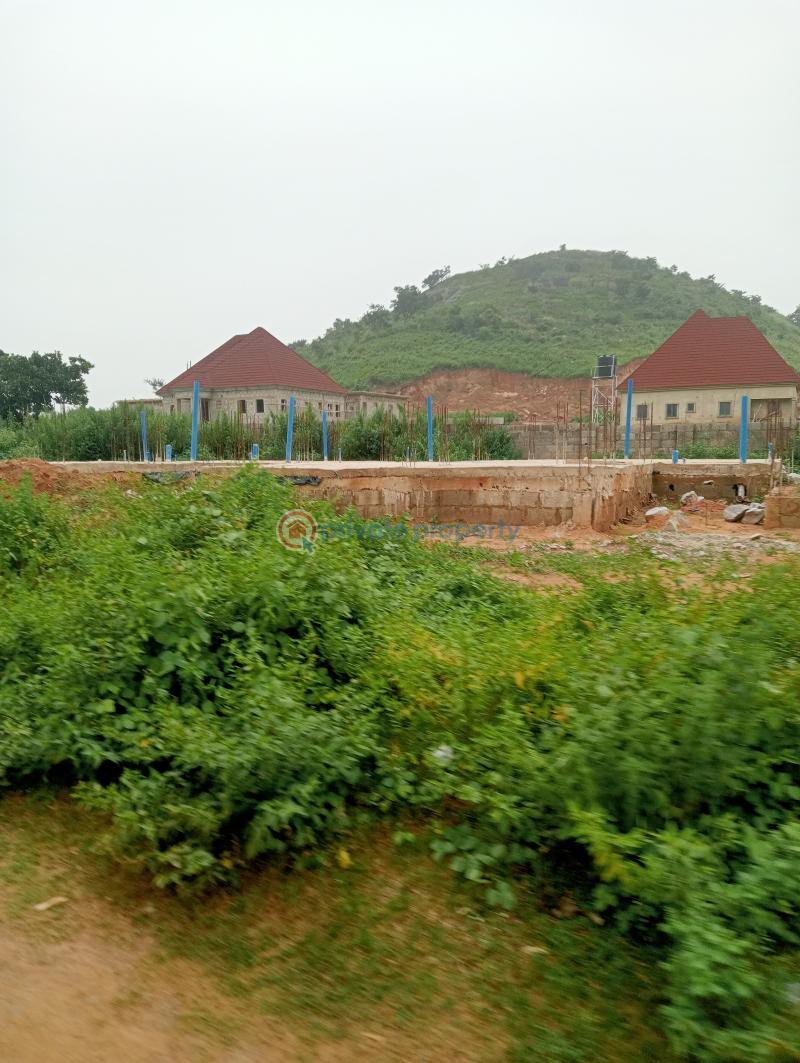 4 bedroom Land For Sale Ave Maria Jikwoyi Abuja Phase 4  - 0