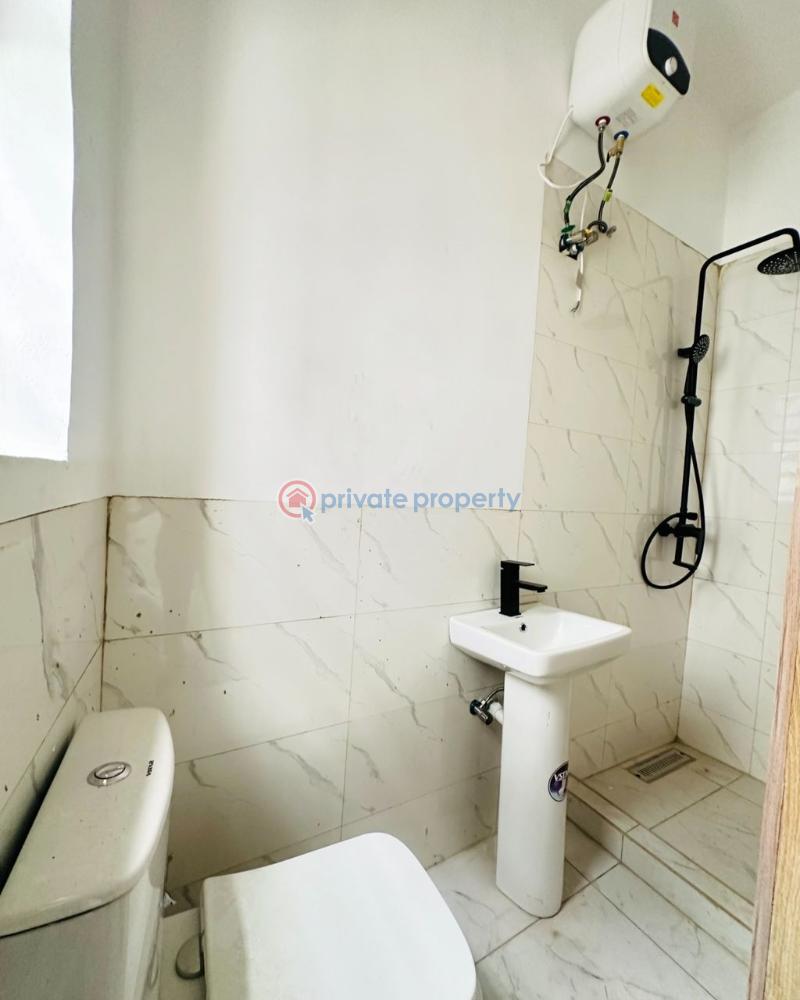 3 bedroom Duplex For Sale Olowora Magodo Kosofe/Ikosi Lagos - 5