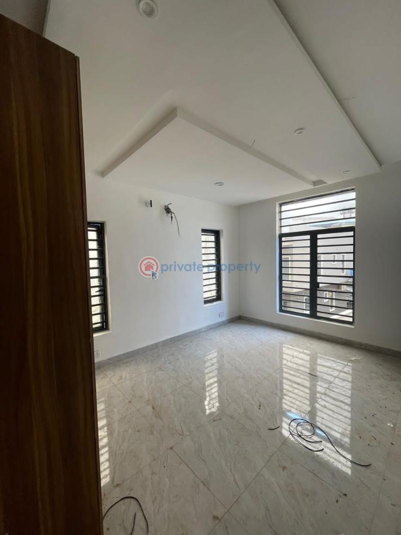 4 bedroom Detached Duplex For Sale Omole Phase 1 Ojodu Lagos - 3