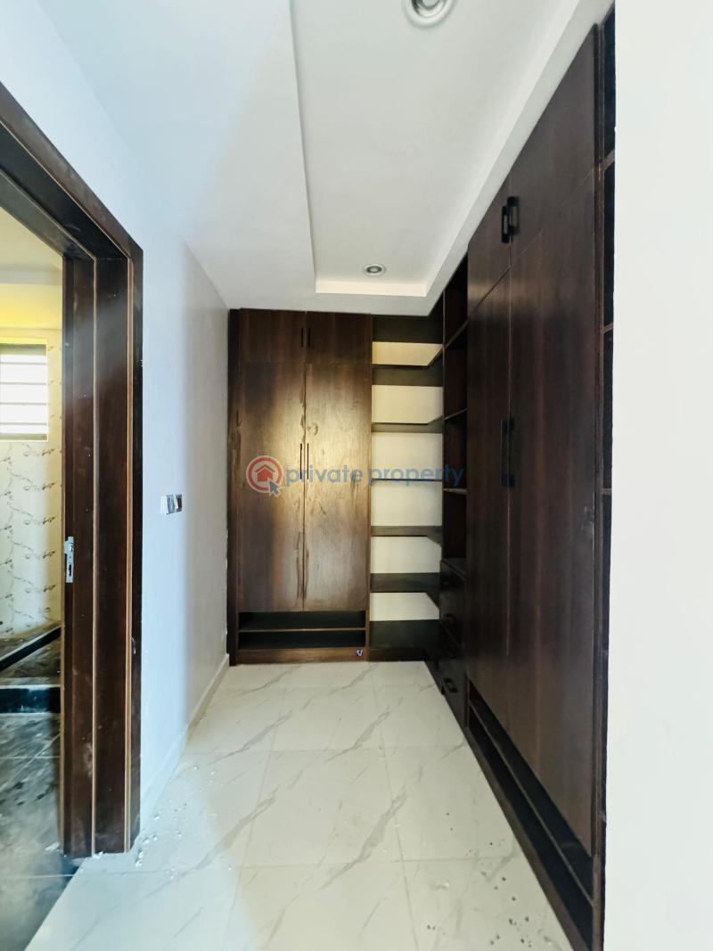 4 bedroom Semi detached Duplex For Sale Ogudu Lagos - 4