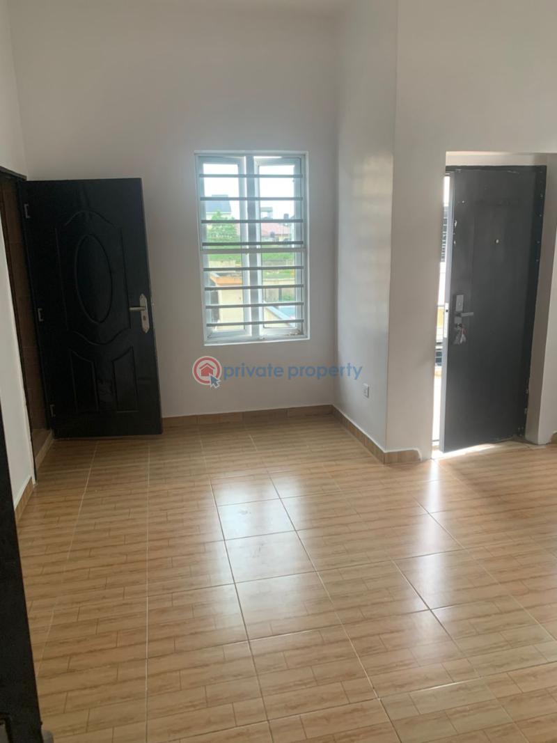 4 bedroom Semi detached Duplex For Rent Ologolo Bustop Lekki Phase 1 Lagos - 5