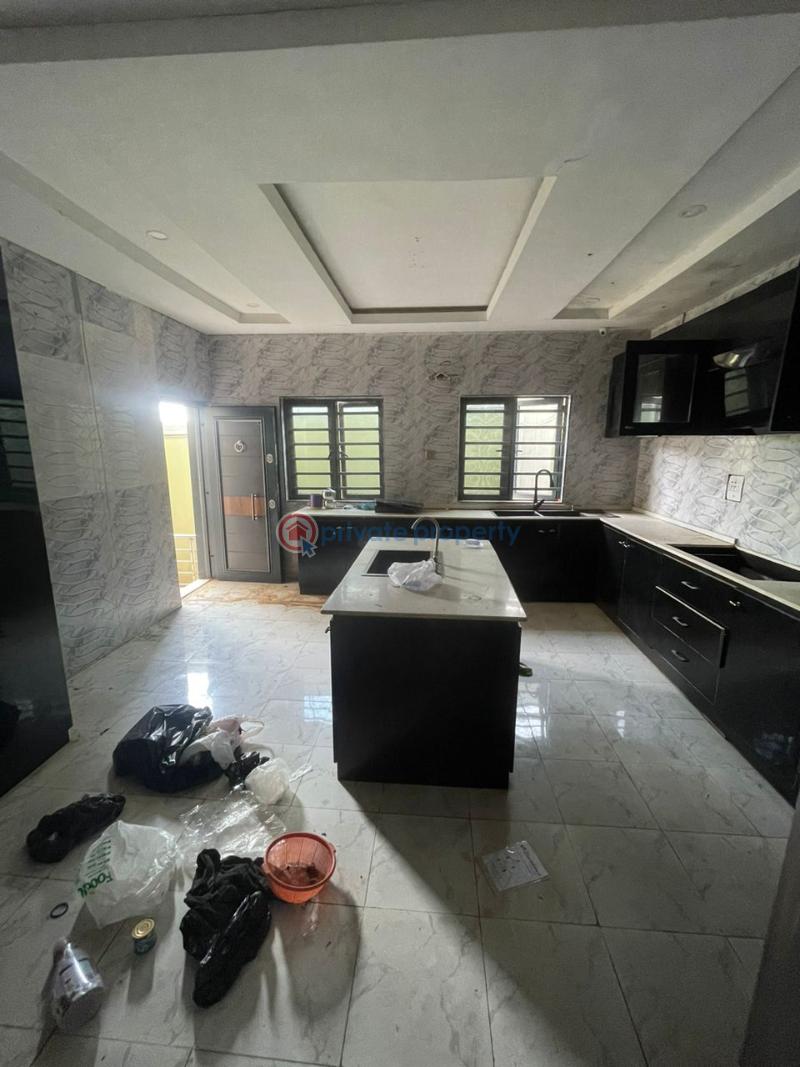 House For Sale Location:** Olodo Ajipitu, Aba Idi Osan Ibadan Oyo - 6