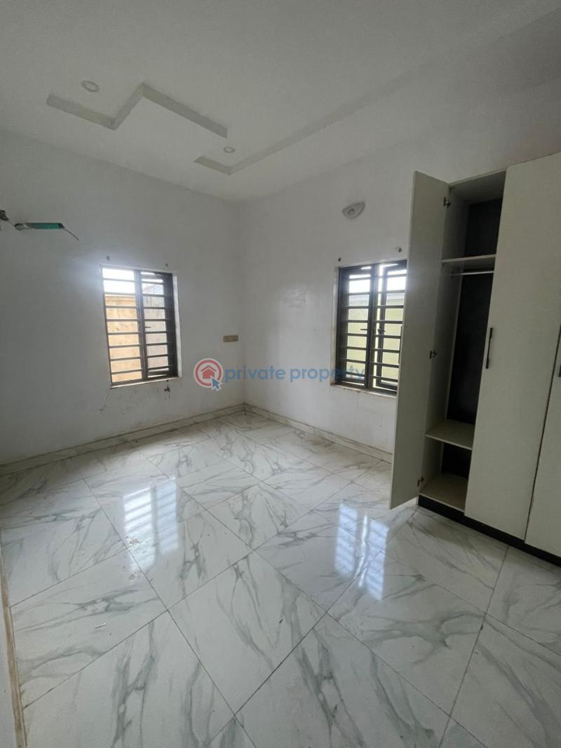 House For Sale Location:** Olodo Ajipitu, Aba Idi Osan Ibadan Oyo - 1