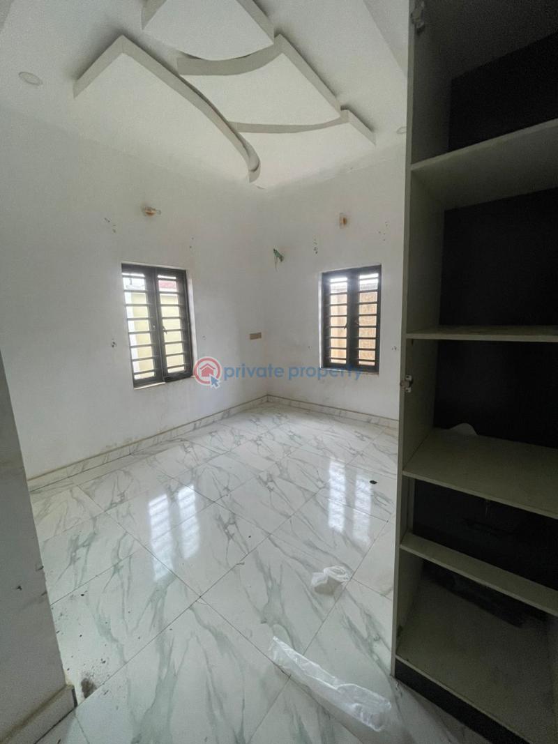 House For Sale Location:** Olodo Ajipitu, Aba Idi Osan Ibadan Oyo - 2