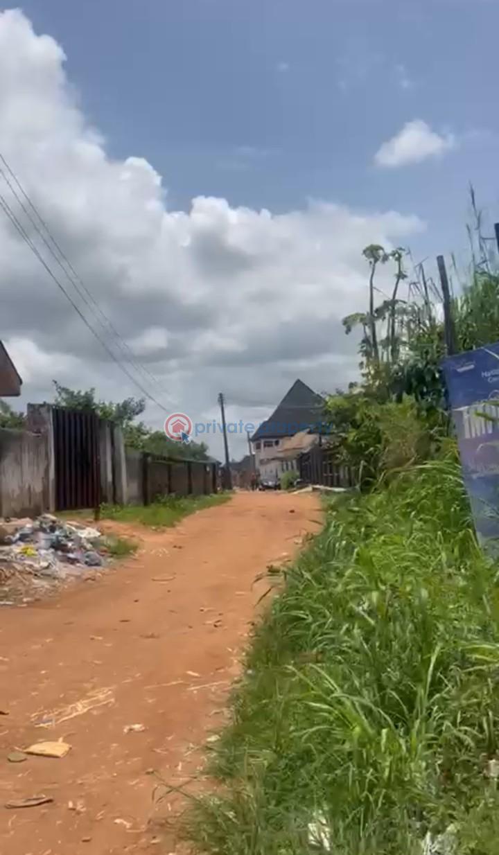For sale Land Along Ugbor Road Village Road, Benin City , Edo State