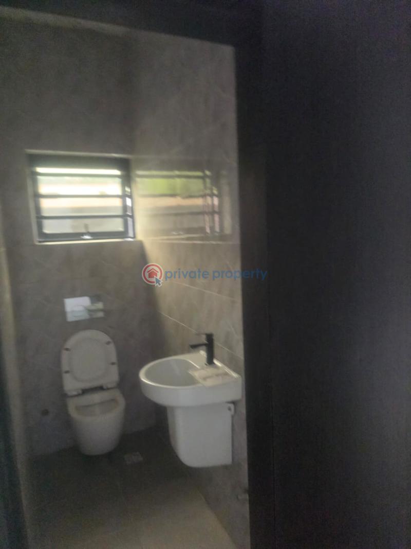 5 bedroom Semi detached Duplex For Sale Muri Folamhi Ogudu Gra Phase1 Pako Bus Stop Ogudu GRA Lagos - 6