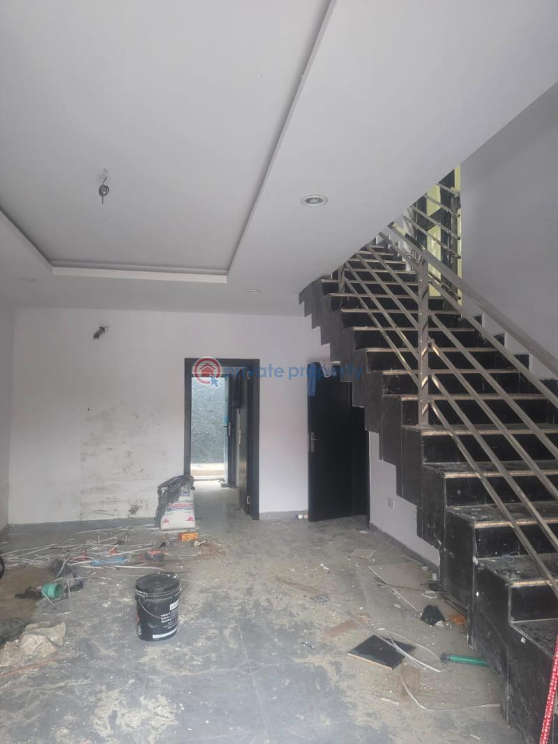 5 bedroom Semi detached Duplex For Sale Muri Folamhi Ogudu Gra Phase1 Pako Bus Stop Ogudu GRA Lagos - 5