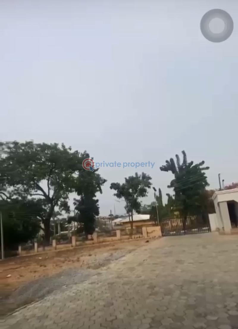 House For Sale Wuse Zone 7 Wuse Abuja Phase 1  - 1