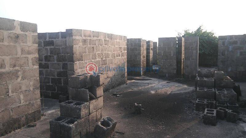 10 bedroom Hotel For Sale Along Ibiza Road Behind Asaba Airport Ulo Area Asaba Delta - 4