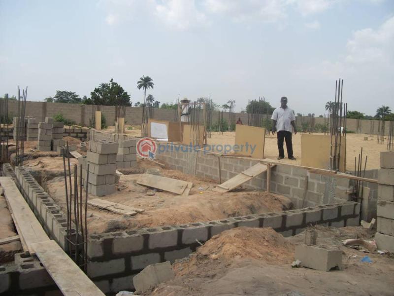 10 bedroom Hotel For Sale Along Ibiza Road Behind Asaba Airport Ulo Area Asaba Delta - 10