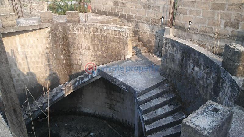 10 bedroom Hotel For Sale Along Ibiza Road Behind Asaba Airport Ulo Area Asaba Delta - 6