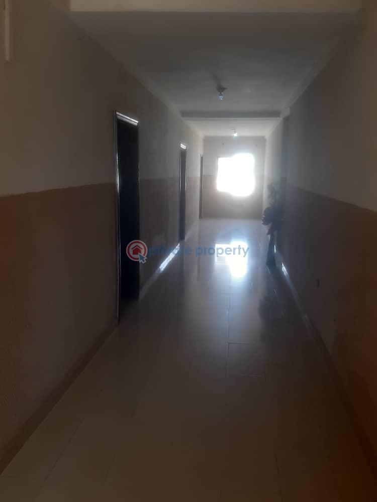 Hotel for sale - 7 10 bedroom Hotel For Sale Kubwa, Federal Housing Estate Kubwa Abuja Phase 4  - 7