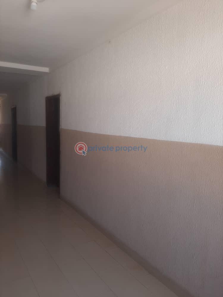 Hotel for sale - 8 10 bedroom Hotel For Sale Kubwa, Federal Housing Estate Kubwa Abuja Phase 4  - 8