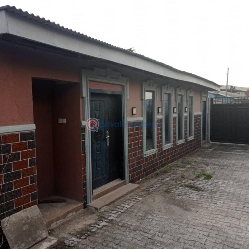 Hotel For Sale Egbeda Egbe/Idimu Lagos - 4