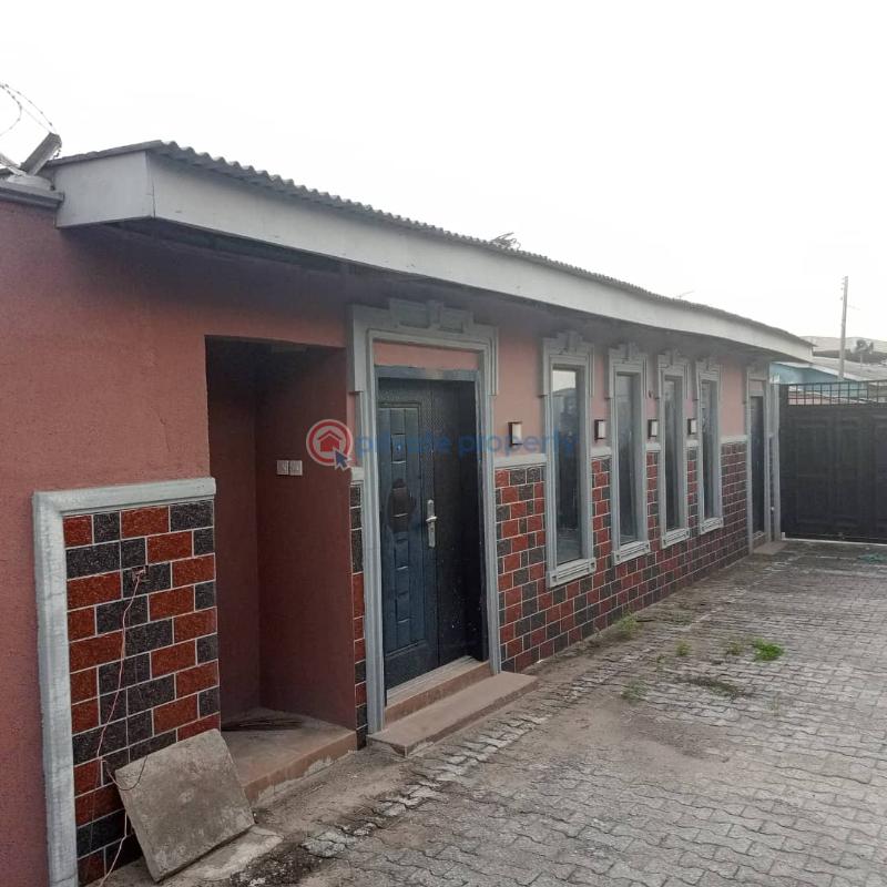 Hotel For Sale Egbeda Egbe/Idimu Lagos - 6