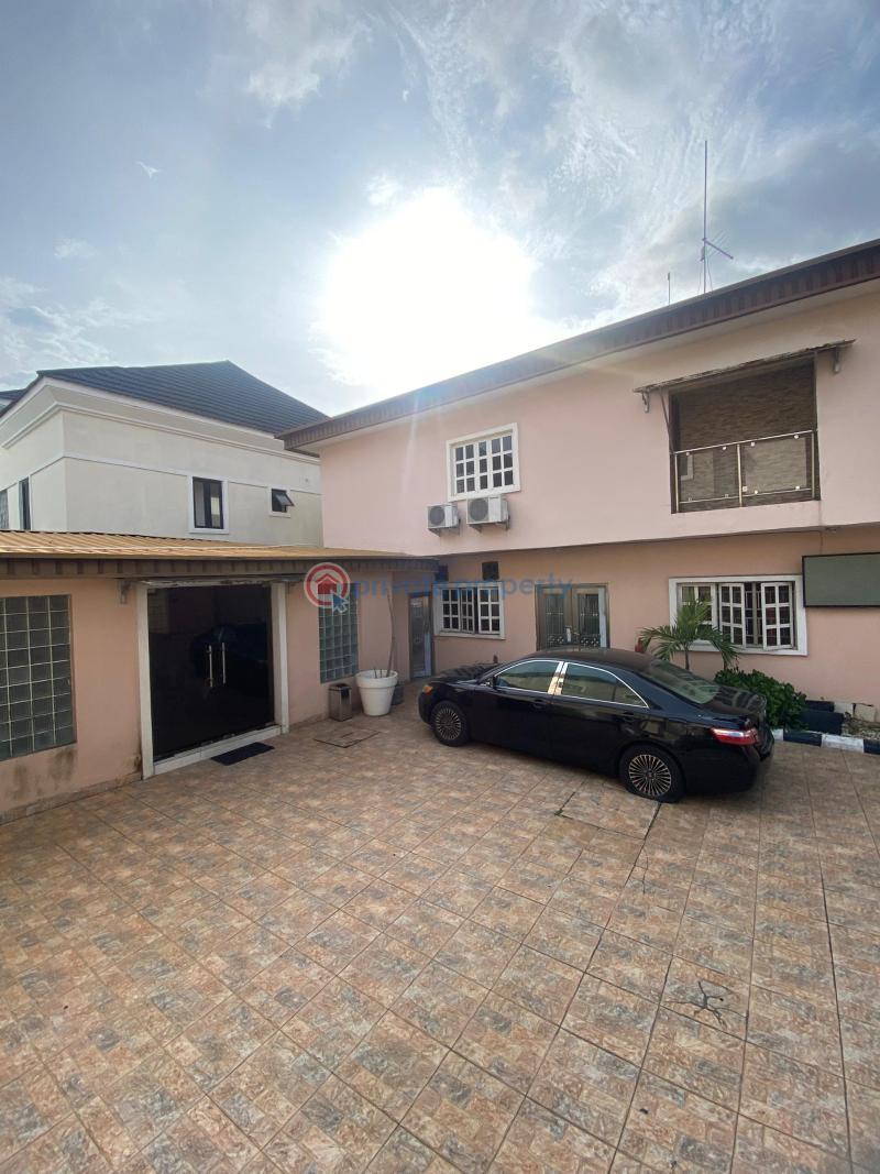 Hotel For Rent Lekki Phase 1 Lagos - 26