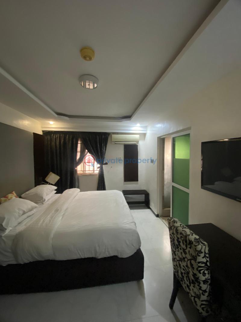 Hotel For Rent Lekki Phase 1 Lagos - 36