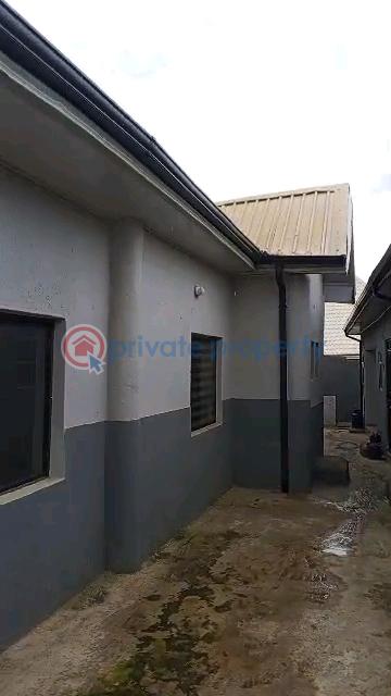 10 bedroom Hostel For Sale Close To Prison Gate Kuje Abuja Phase 4  - 4
