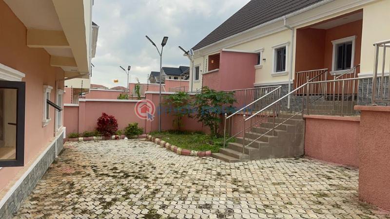House for sale.    5bedroom fully detached duplex with 2 rooms bq.  plot size:680sqm. - 4 5 bedroom Duplex For Sale Aya Asokoro Abuja Phase 1  - 4