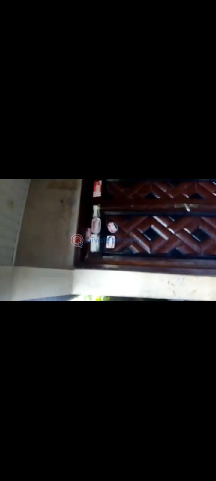 3 bedroom Bungalow For Sale Paece Drive/ New Heaven Estate Dei-Dei  Abuja Phase 4  - 8