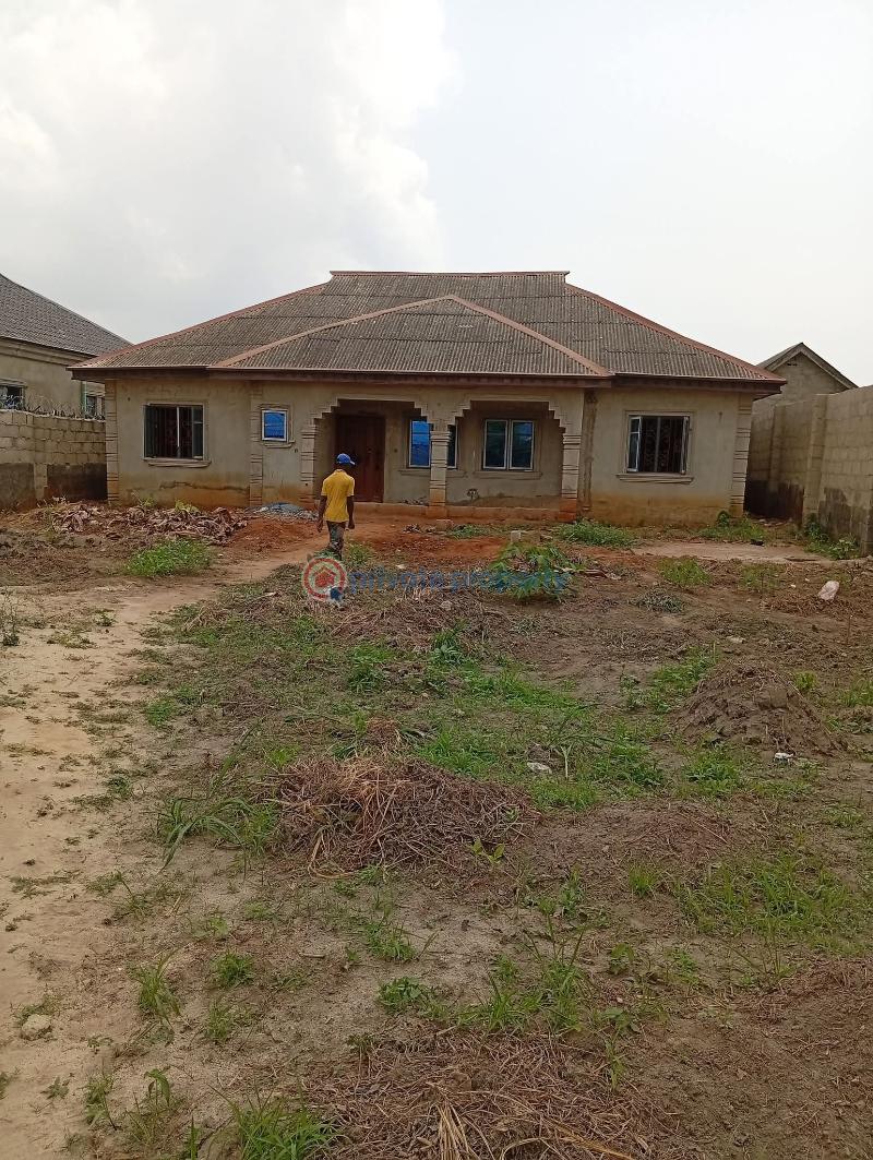 4 bedroom Bungalow For Sale Estate Igbogbo Ikorodu Lagos