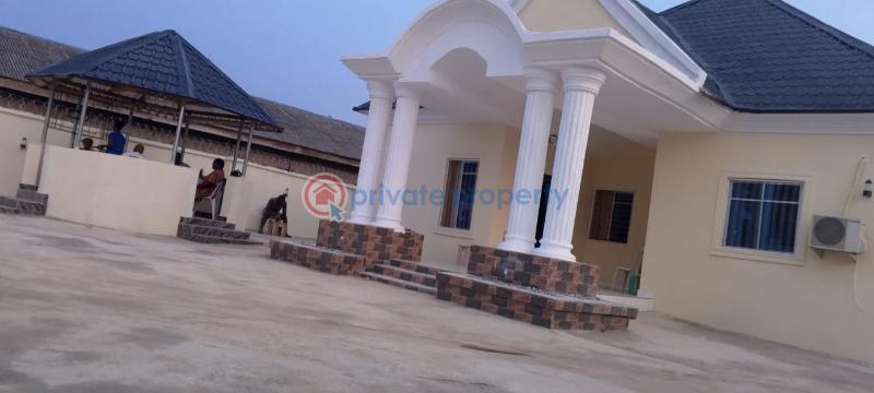 3 bedroom Bungalow For Sale Mowe Ogun area  - 19