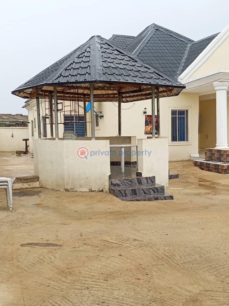 3 bedroom Bungalow For Sale Mowe Ogun area  - 18