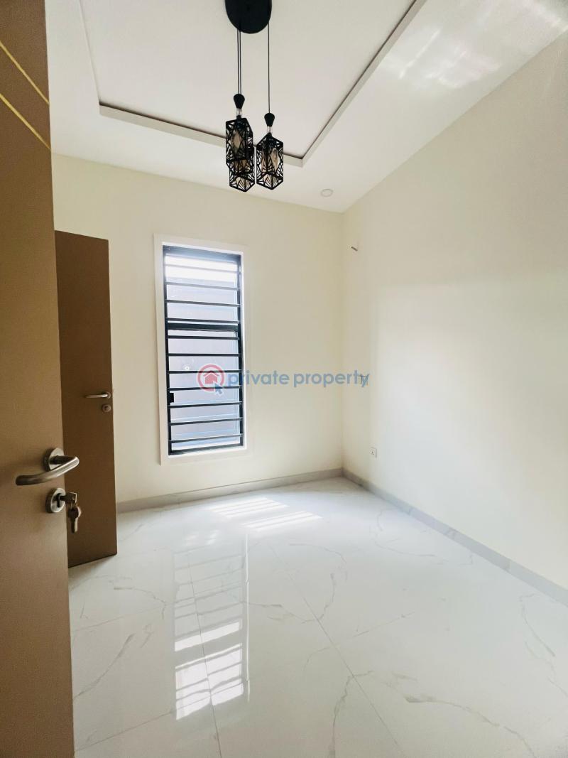 3 bedroom Block Of Flats For Sale Omole Phase1 Omole Phase 1 Ojodu Lagos - 3