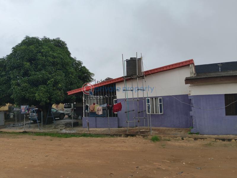4 bedroom Bungalow For Sale Katangora Federal Housing Estate, Igando, Lagos Igando Ikotun/Igando Lagos - 3