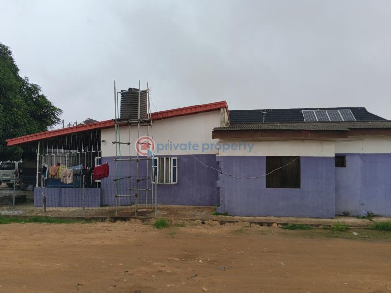 4 bedroom Bungalow For Sale Katangora Federal Housing Estate, Igando, Lagos Igando Ikotun/Igando Lagos - 4
