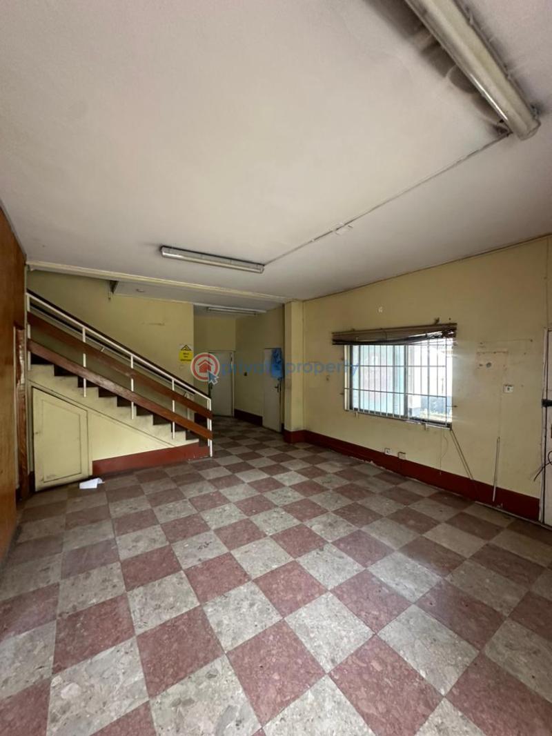 Commercial Property For Rent Victoria Island Lagos - 9