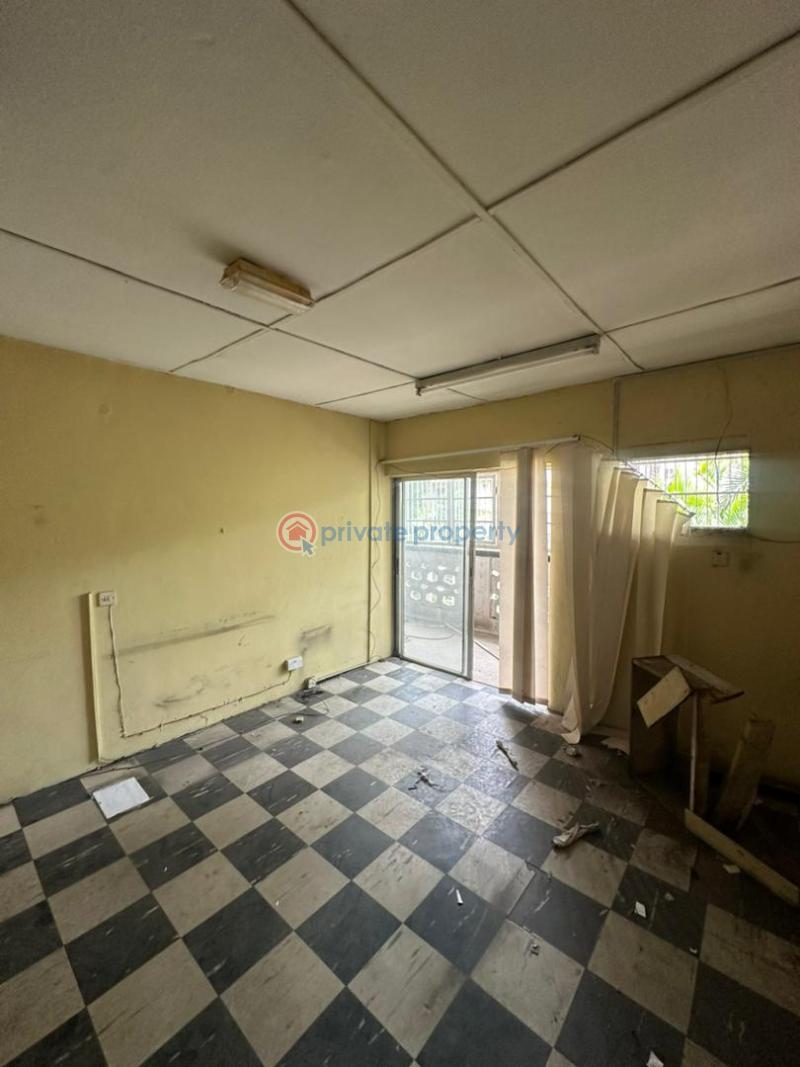 Commercial Property For Rent Victoria Island Lagos - 12