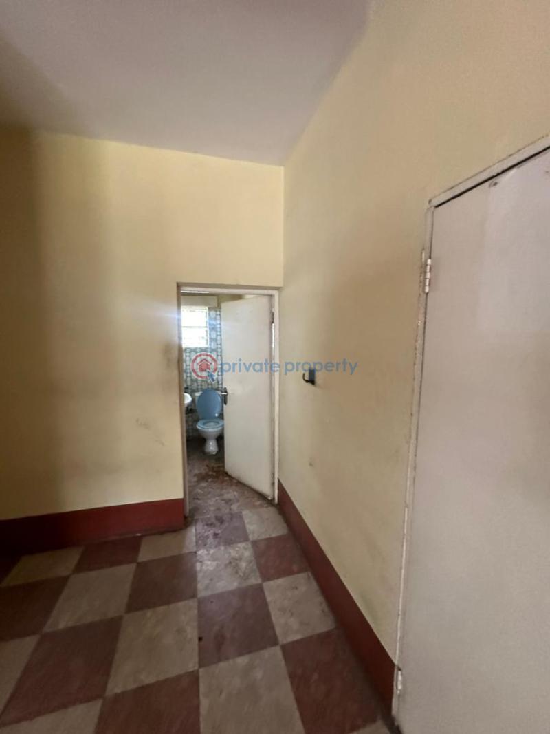 Commercial Property For Rent Victoria Island Lagos - 18