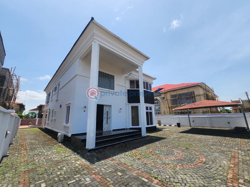 5 bedroom Detached Duplex For Sale Crown Estate, Facing Expressway By Shoprite Sangotedo Ajah Lagos - 1