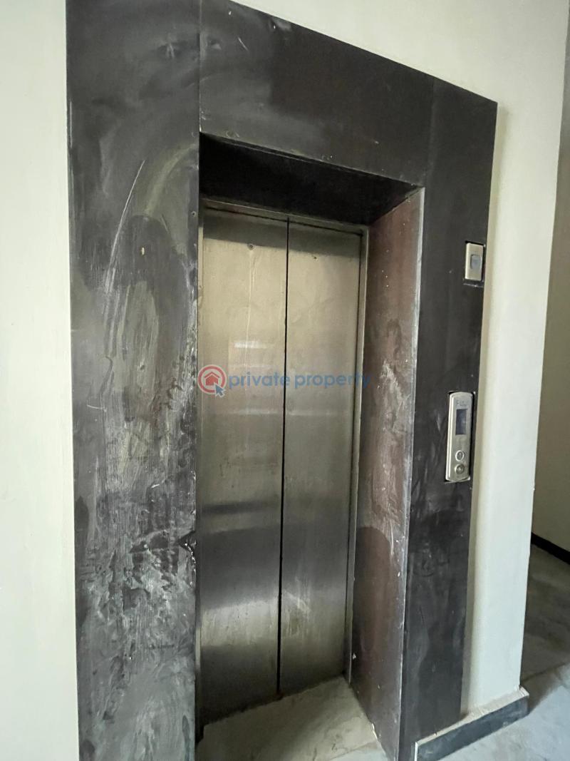 8 bedroom Detached Duplex For Sale Lekki Phase 1 Lagos - 11