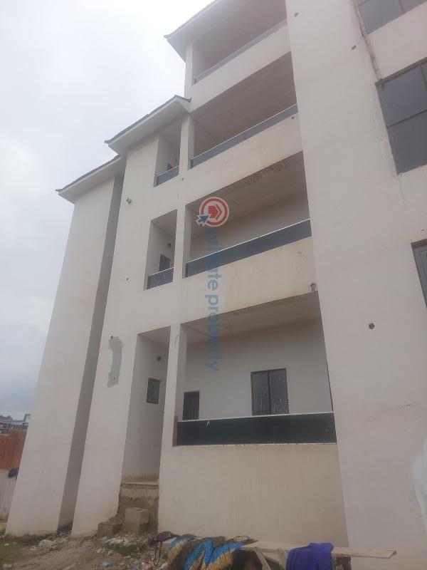 2 bedroom Block Of Flats For Sale By Hotel Reno Katampe Main Abuja Phase 2  - 2