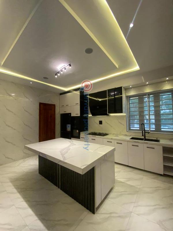 5 bedroom Detached Duplex For Sale Ikota Lekki Lagos - 3