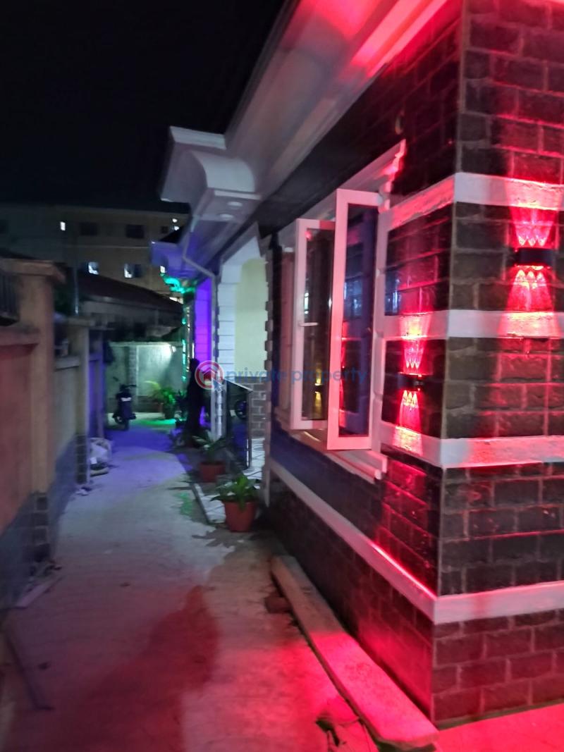 2 bedroom Detached Bungalow For Sale Ibadan Remi Olofa Estate, Close To Zenith Hospital,elebu, Ibadan Oyo Ibadan Oyo - 3