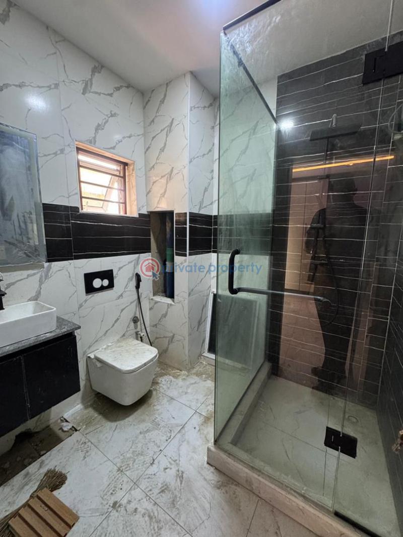 2 bedroom Block Of Flats For Sale Lekki Phase 1 Lagos - 2