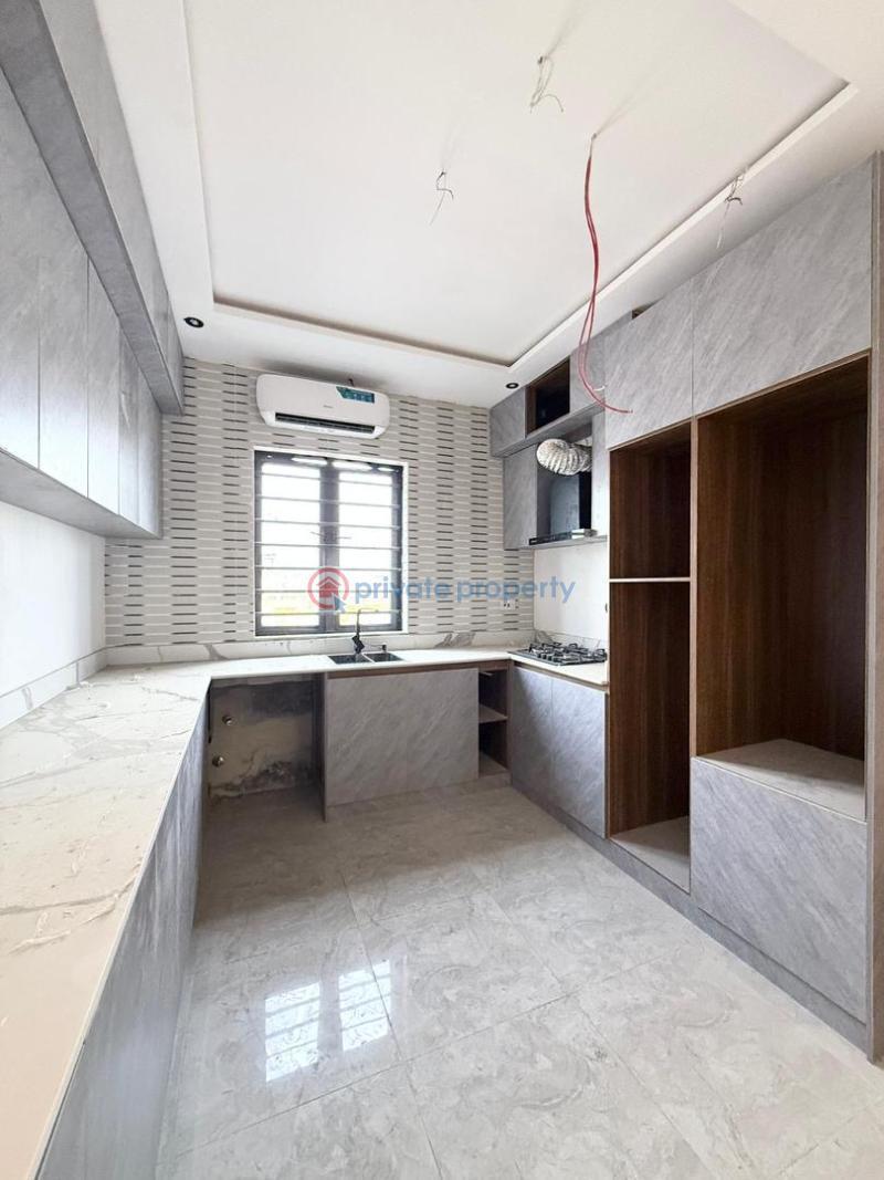 Ikate-lekki luxurious apartments with swimming pool* - 8 2 bedroom Flat & Apartment For Sale Ikate Lekki Lagos - 8