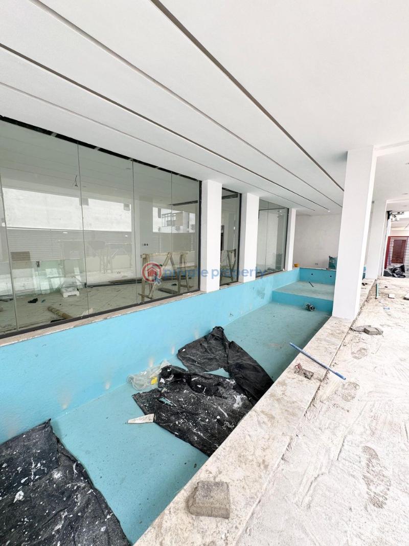 Ikate lekki luxurious apartments with swimming pool & gym*   2bedrooms apartments for sale!! - 18 2 bedroom Block Of Flats For Sale Ikate Lekki Lagos - 18