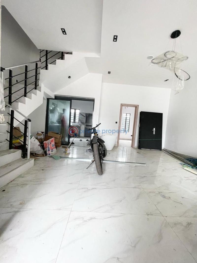 4 bedroom Terraced Duplex For Sale Ikota Lekki Lagos - 13