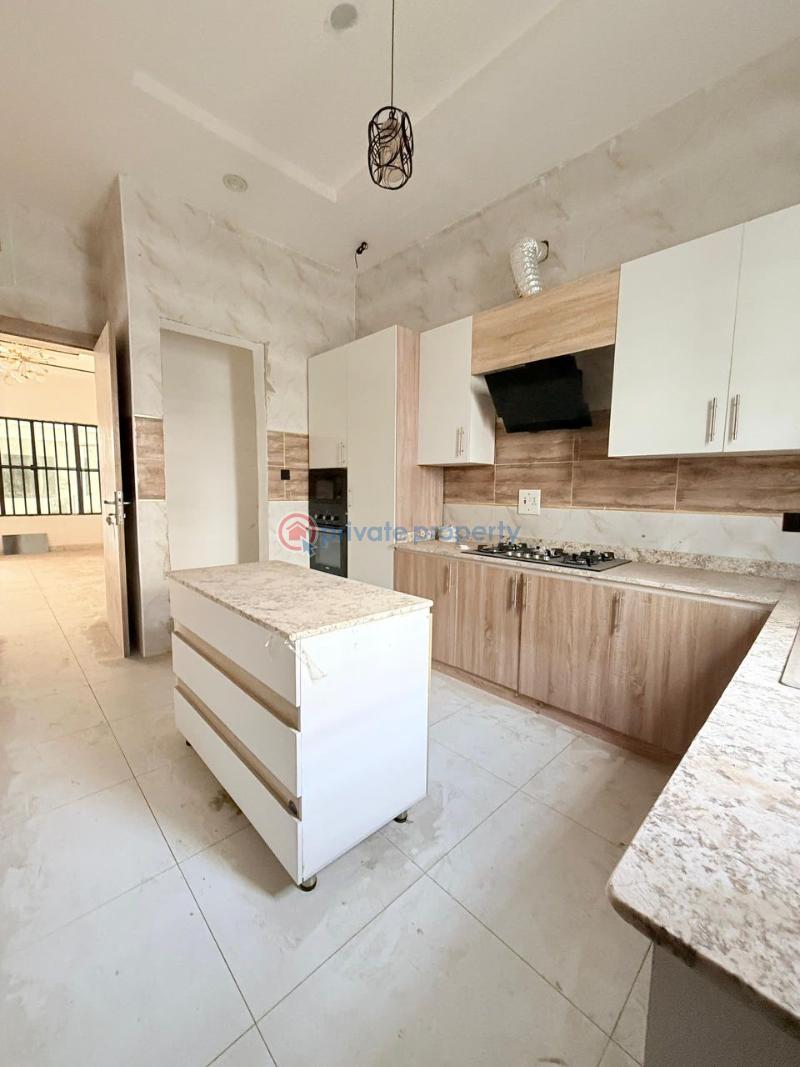 4 bedroom Terraced Duplex For Sale Ikota Lekki Lagos - 22