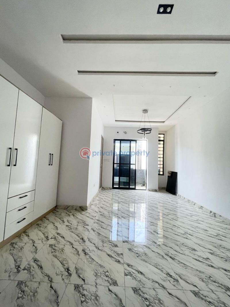 Ikota lekki terrace duplexes*  🔑🔑 3bedrooms terraces for sale!! - 6 3 bedroom Terrace For Sale Ikota Lekki Lagos - 6