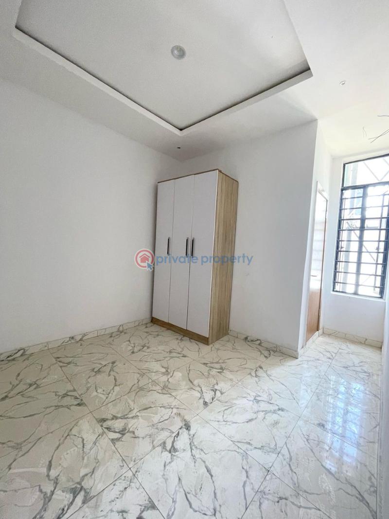 Ikota lekki terrace duplexes*  🔑🔑 3bedrooms terraces for sale!! - 8 3 bedroom Terrace For Sale Ikota Lekki Lagos - 8
