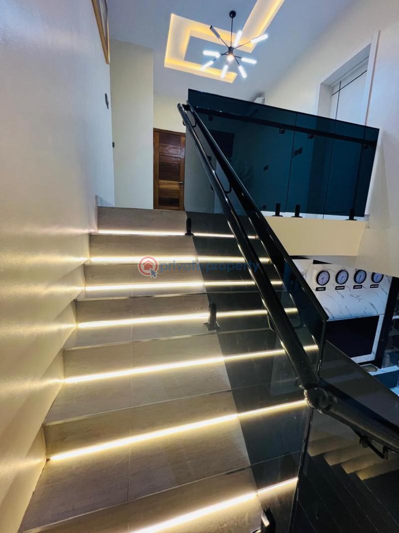 4 bedroom Detached Duplex For Sale Ikate, Close To Freedom Way, Lekki Ikate Elegushi Lekki Lagos - 11
