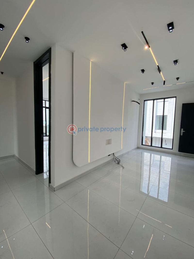 5 bedroom Detached Duplex For Sale Chevron Drive Lekki Lagos - 10