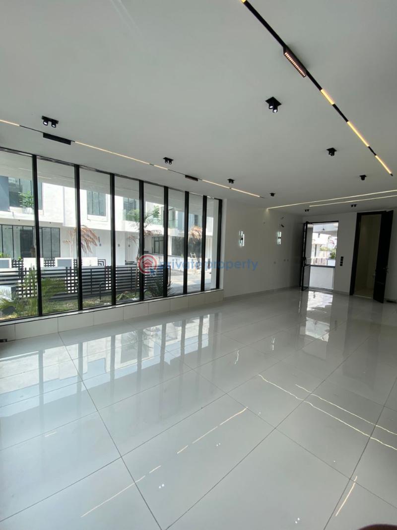 5 bedroom Detached Duplex For Sale Chevron Drive Lekki Lagos - 4