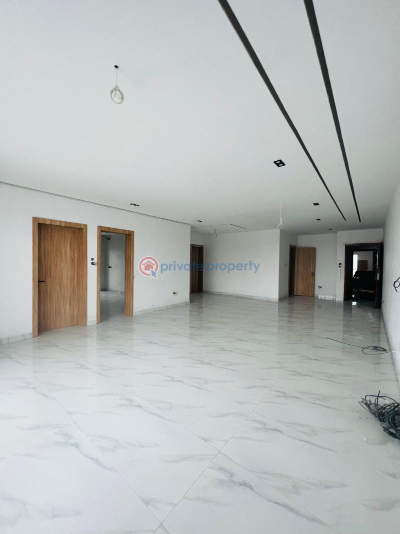 Impeccably finished 2 bedroom apartment with a bespoke bq, elevator, gym  & swimming pool - 2 2 bedroom Block Of Flats For Sale Lekki Phase 1 Lagos - 2